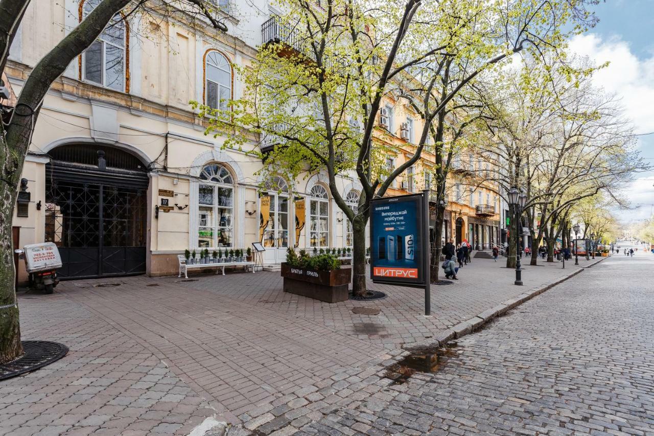 Двухуровневая Квартира Студия Odessa Luaran gambar