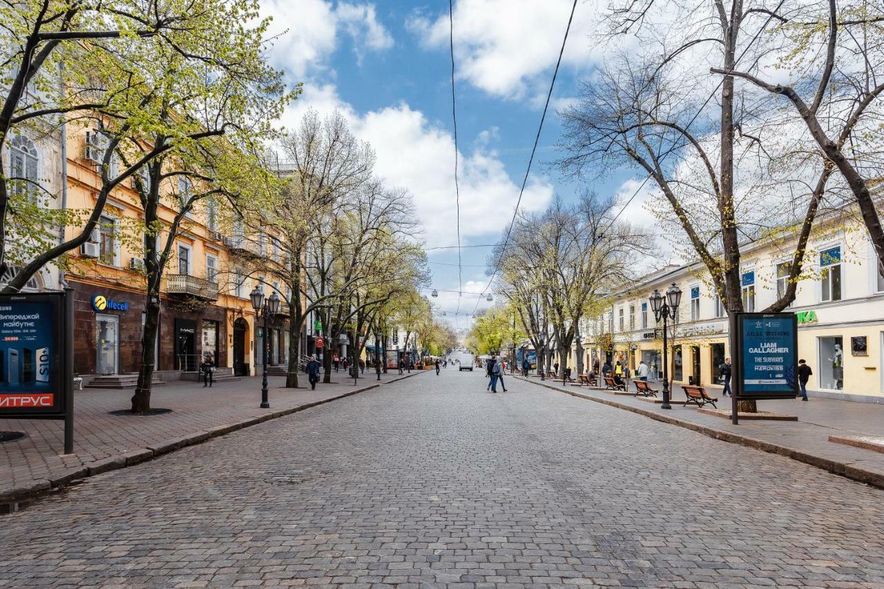 Двухуровневая Квартира Студия Odessa Luaran gambar